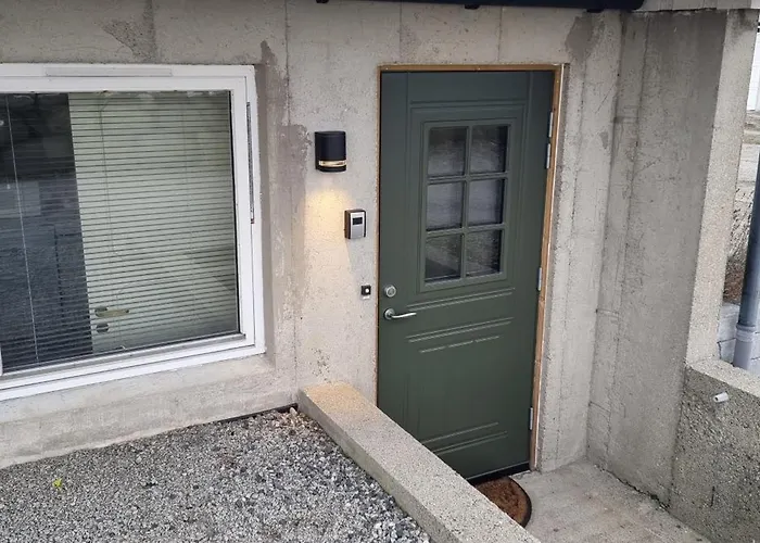 Lägenhet Sokkelleilighet Pa Kolnes Tananger